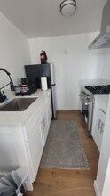 1132 Gleneagles Ter, Unit Guest unit in Costa Mesa, CA - Foto de edificio - Building Photo
