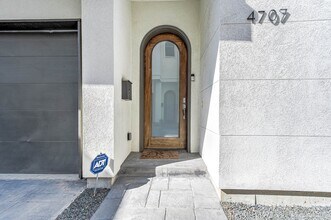 4707 Jackson St in Houston, TX - Building Photo - Building Photo