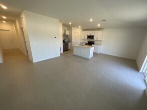 17236 Cantu Ct in North Fort Myers, FL - Building Photo - Building Photo