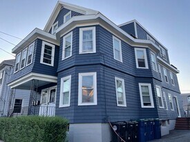 10 Prescott St, Unit 3 in Salem, MA - Building Photo