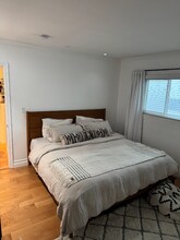 11652 Kiowa Ave in Los Angeles, CA - Foto de edificio - Building Photo