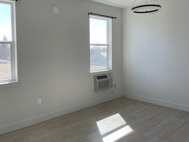 1887 E F St in Moscow, ID - Building Photo - Building Photo