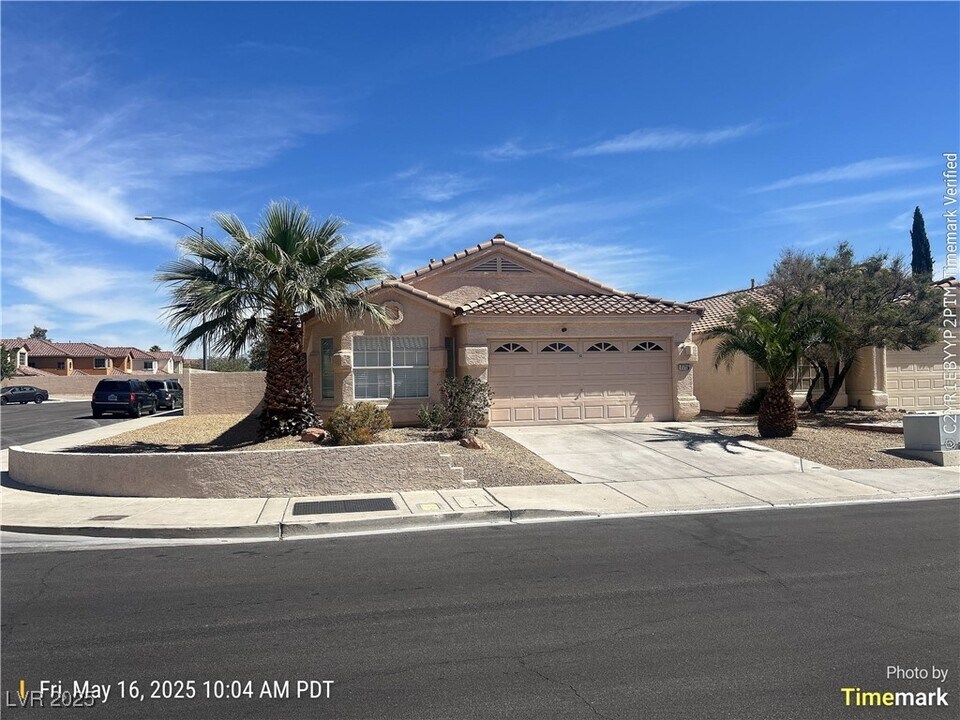 7716 Buckskin Ave in Las Vegas, NV - Building Photo