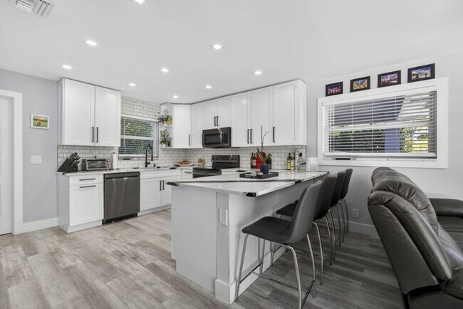 2388 S Wallen Dr in West Palm Beach, FL - Building Photo - Building Photo