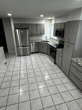 5655 Dantonaire Pl in St. Louis, MO - Building Photo - Building Photo