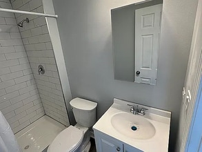 7137 W 109th Pl in Worth, IL - Foto de edificio - Building Photo