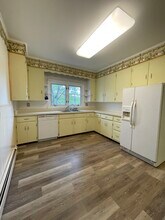 8 Woodland St, Unit 8 in Vernon, CT - Building Photo - Building Photo