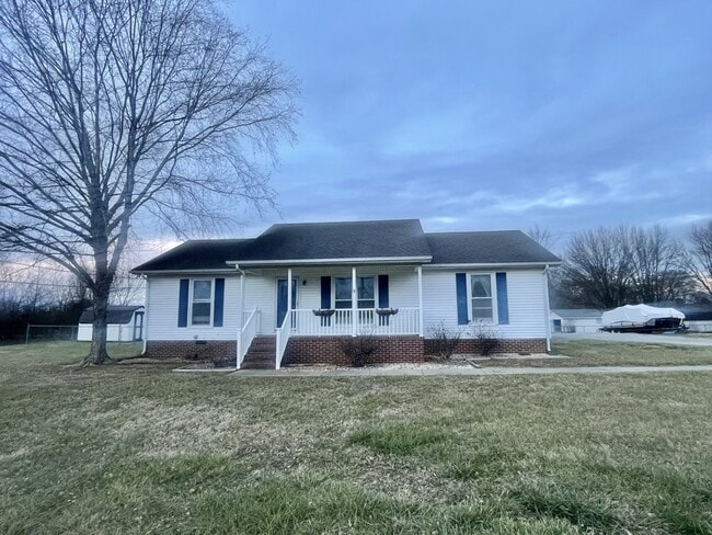 2698 TN-64 in Shelbyville, TN - Building Photo - Building Photo