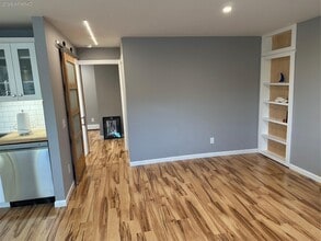 65 Manor Dr in Cornwall, NY - Building Photo - Building Photo