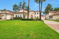 15715 Lake Iris Dr in Houston, TX - Foto de edificio - Building Photo