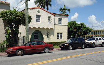 1450 Meridian Ave in Miami Beach, FL - Building Photo - Building Photo