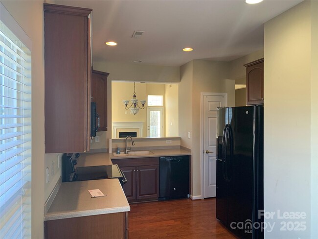 4098 Holly Villa Cir in Indian Trail, NC - Building Photo - Building Photo