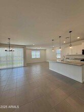 15995 W Honeysuckle Dr in Sun City West, AZ - Building Photo - Building Photo
