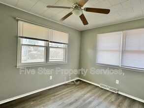 629 W Washington St in Springfield, IL - Building Photo - Building Photo