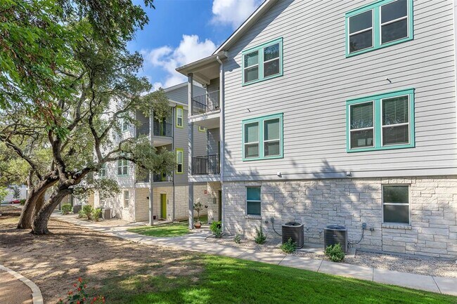 428 Leo Ln in Leander, TX - Building Photo - Building Photo