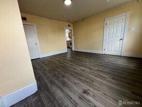 109 Washington St in Perth Amboy, NJ - Building Photo - Building Photo