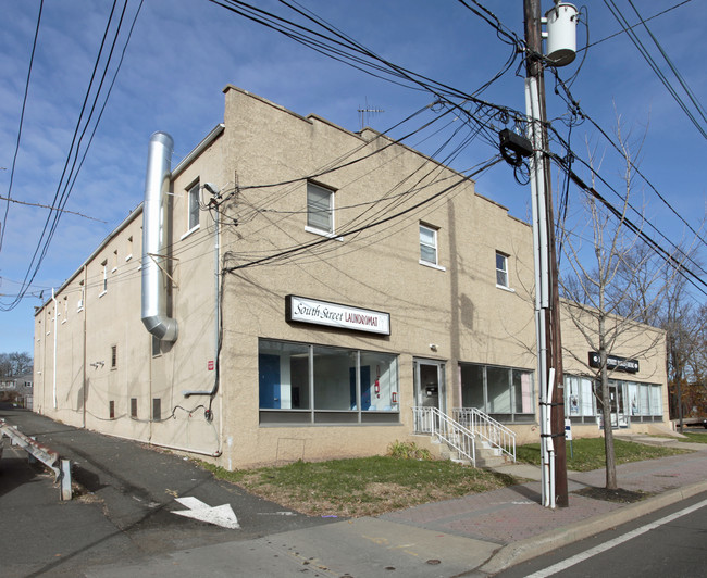 440 S Main St in Manville, NJ - Building Photo - Building Photo