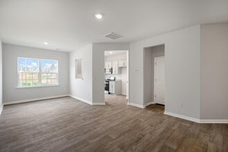 423 David Hill Dr in Sanford, NC - Building Photo - Building Photo