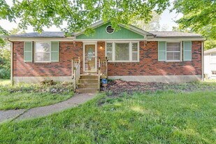328 Jacksonian Dr in Nashville, TN - Building Photo