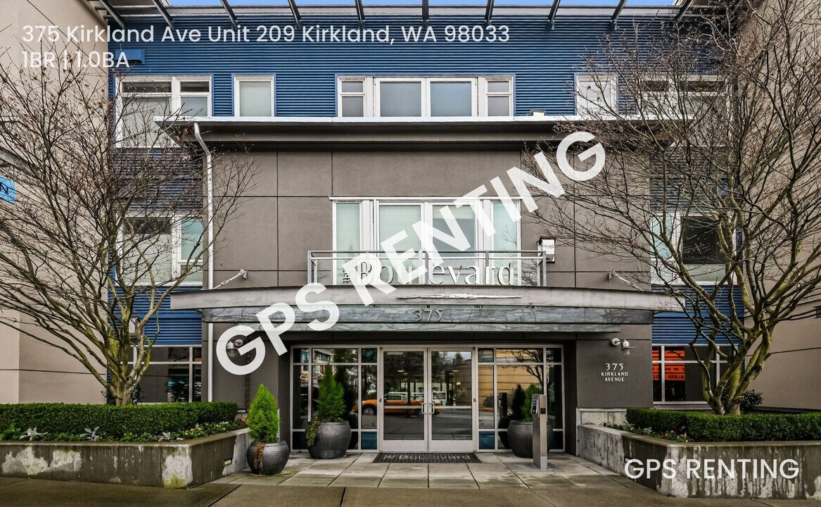 375 Kirkland Ave in Kirkland, WA - Building Photo
