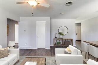 4833 Harper Dr in Mesquite, TX - Building Photo - Building Photo