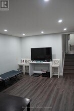 34 Appalachian Crescent in Kitchener, ON - Building Photo - Building Photo