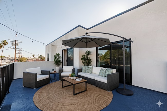 5207 20th St in Los Angeles, CA - Foto de edificio - Building Photo