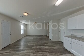 3578 Koval Dr in Kingman, AZ - Building Photo - Building Photo