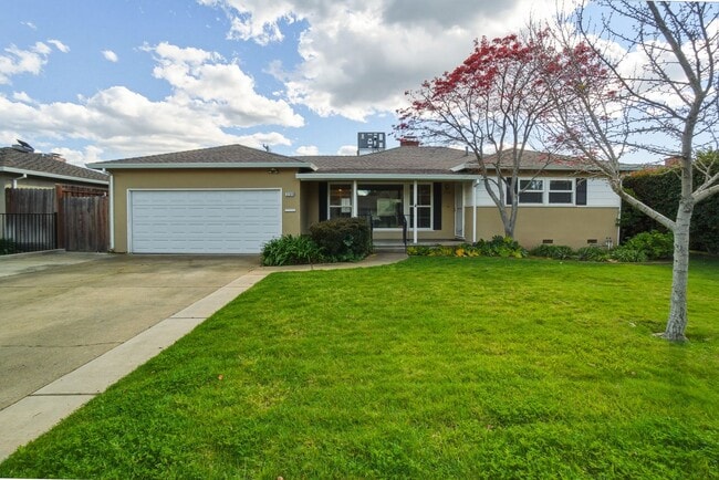 property at 3108 Pennland Dr