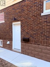 1748 Hall Ave in Windsor, ON - Building Photo - Building Photo