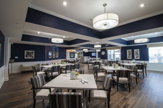 StoryPoint Union (Senior Living) in Union, KY - Foto de edificio - Building Photo