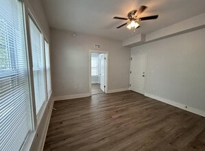 2861 2nd Ave S in St. Petersburg, FL - Building Photo - Building Photo