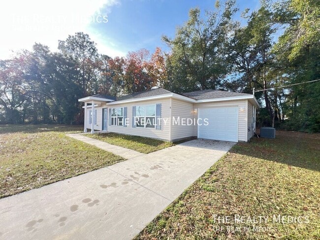 property at 6 Juniper Way