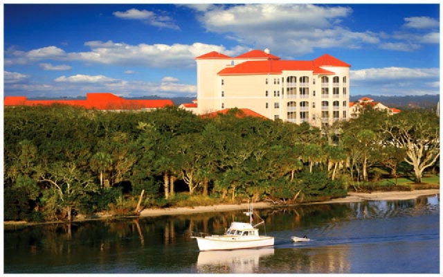 Palm Coast Resort in Palm Coast, FL - Building Photo