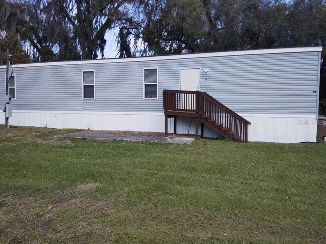 3335 NW 4th St in Ocala, FL - Foto de edificio - Building Photo