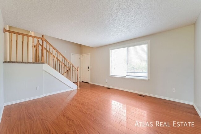14935 E Columbia Dr in Aurora, CO - Building Photo - Building Photo