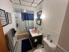 29 Cameron Ave, Unit 1 in Somerville, MA - Building Photo - Building Photo