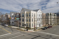 900 N Washington St in Alexandria, VA - Foto de edificio - Building Photo