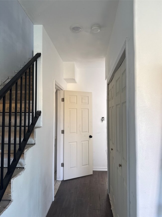 property at 5519 Osprey Dr