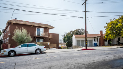 713 Edgewood St in Inglewood, CA - Building Photo - Other