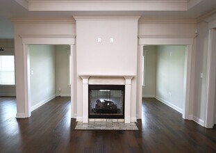 4704 Crescent Ct in Hahira, GA - Building Photo - Building Photo