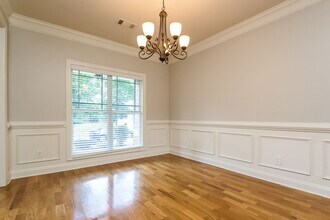 494 Strawberry Walk in Loganville, GA - Building Photo - Building Photo