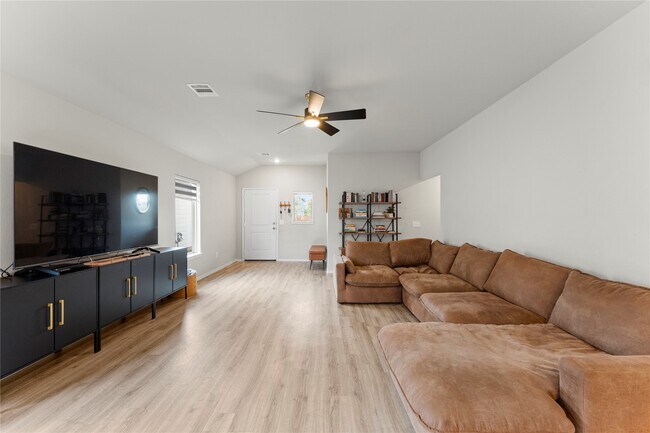 2034 Brixham Bluff Ln in Spring, TX - Building Photo - Building Photo