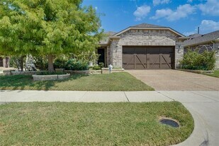 405 Club House Dr in Allen, TX - Building Photo