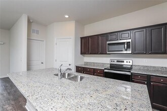 3008 Neverland Dr in New Smyrna Beach, FL - Building Photo - Building Photo