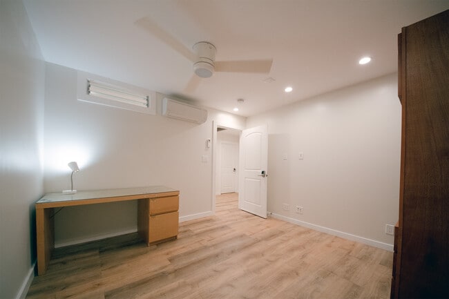 3147 Francis St in Honolulu, HI - Building Photo - Building Photo