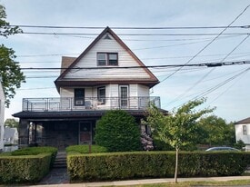 25 Broad St E, Unit 1st fl in Mount Vernon, NY - Building Photo