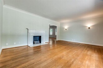 6226 Richmond Ave in Dallas, TX - Building Photo - Building Photo