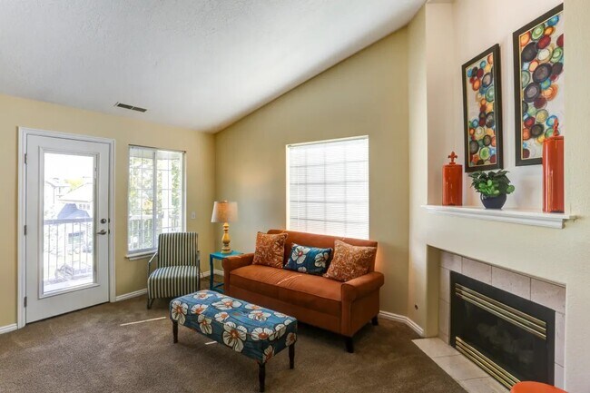Sterling Pointe Apartments