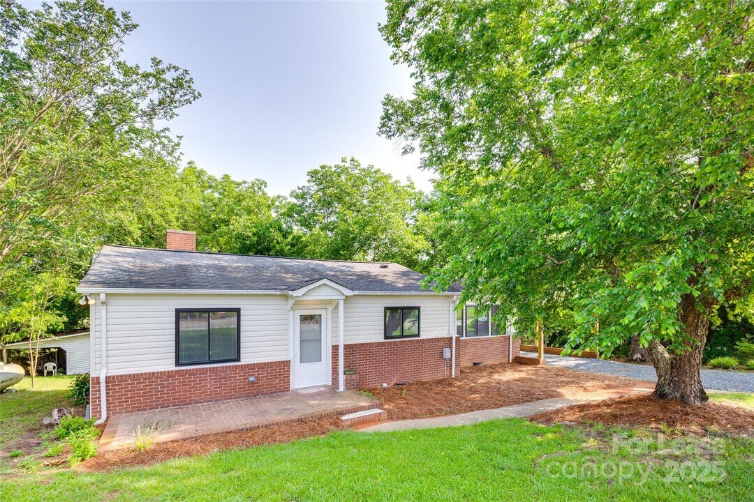 3113 Monroe Way in Monroe, NC - Building Photo